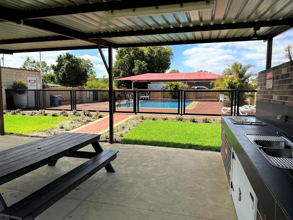 Banksia Tourist Park Hotel Perth Holiday park