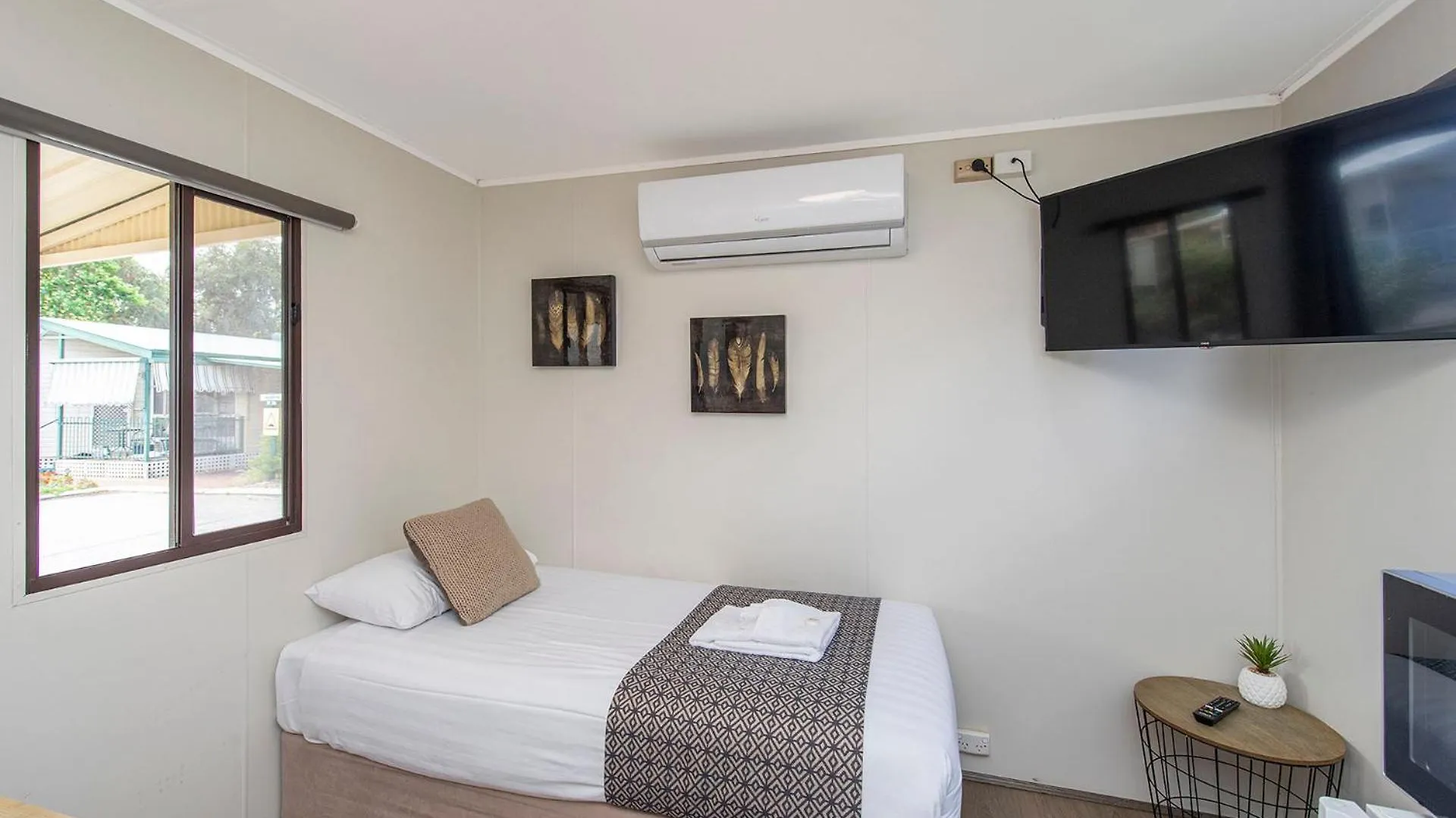 Banksia Tourist Park Hotel Perth Holiday park