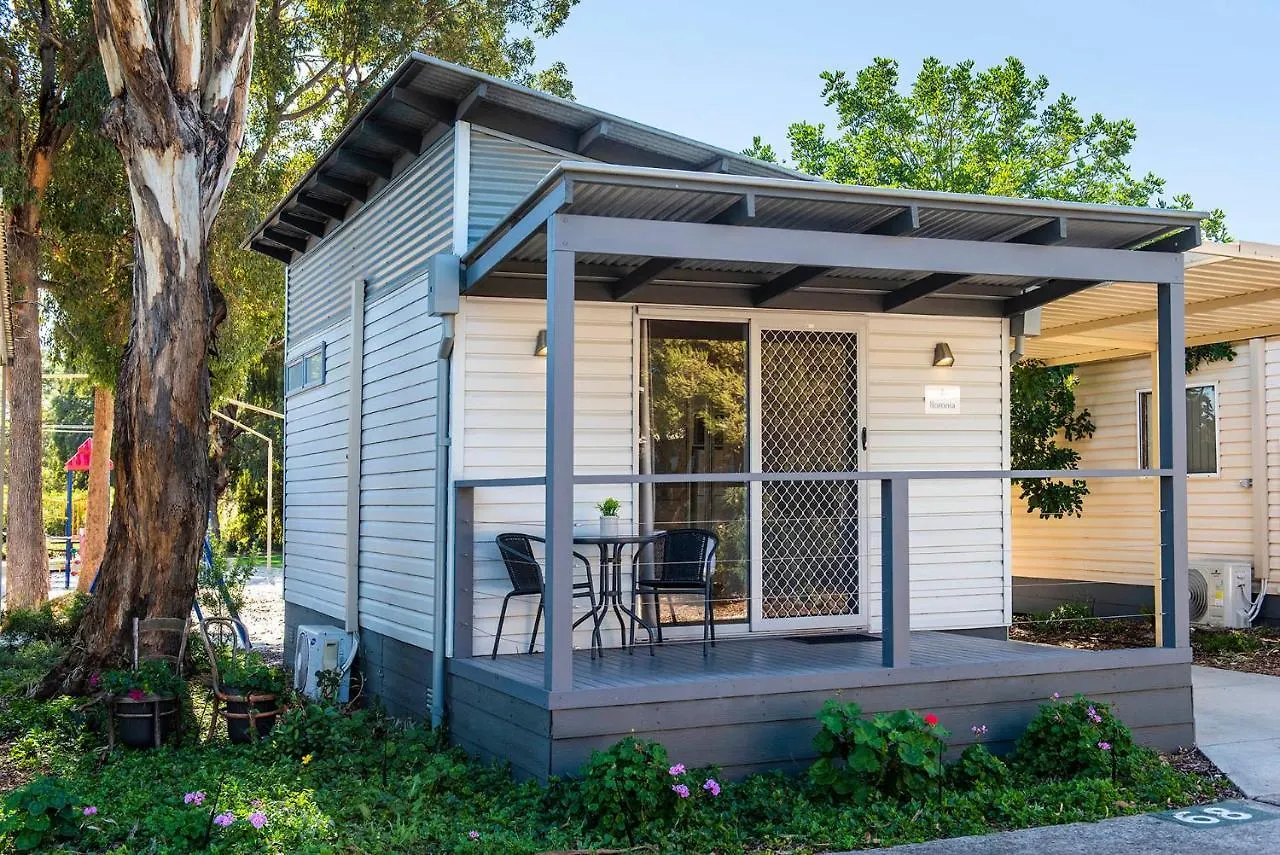 Banksia Tourist Park Hotel Perth Holiday park